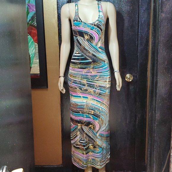 MAXI DRESS - Picture 9 of 10